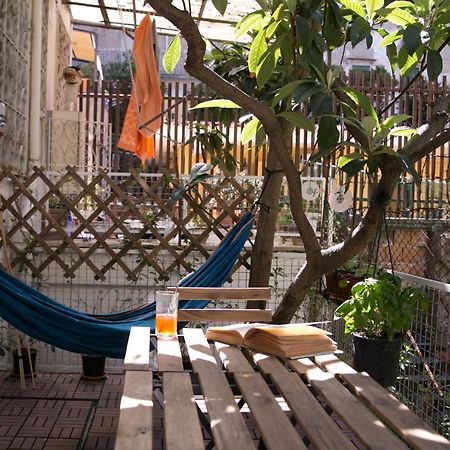 La Casa Del Nespolo, 2 Terrazzi E 2 Bagni In Centro Leilighet Napoli Eksteriør bilde