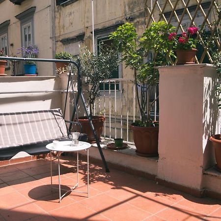 La Casa Del Nespolo, 2 Terrazzi E 2 Bagni In Centro Leilighet Napoli Eksteriør bilde
